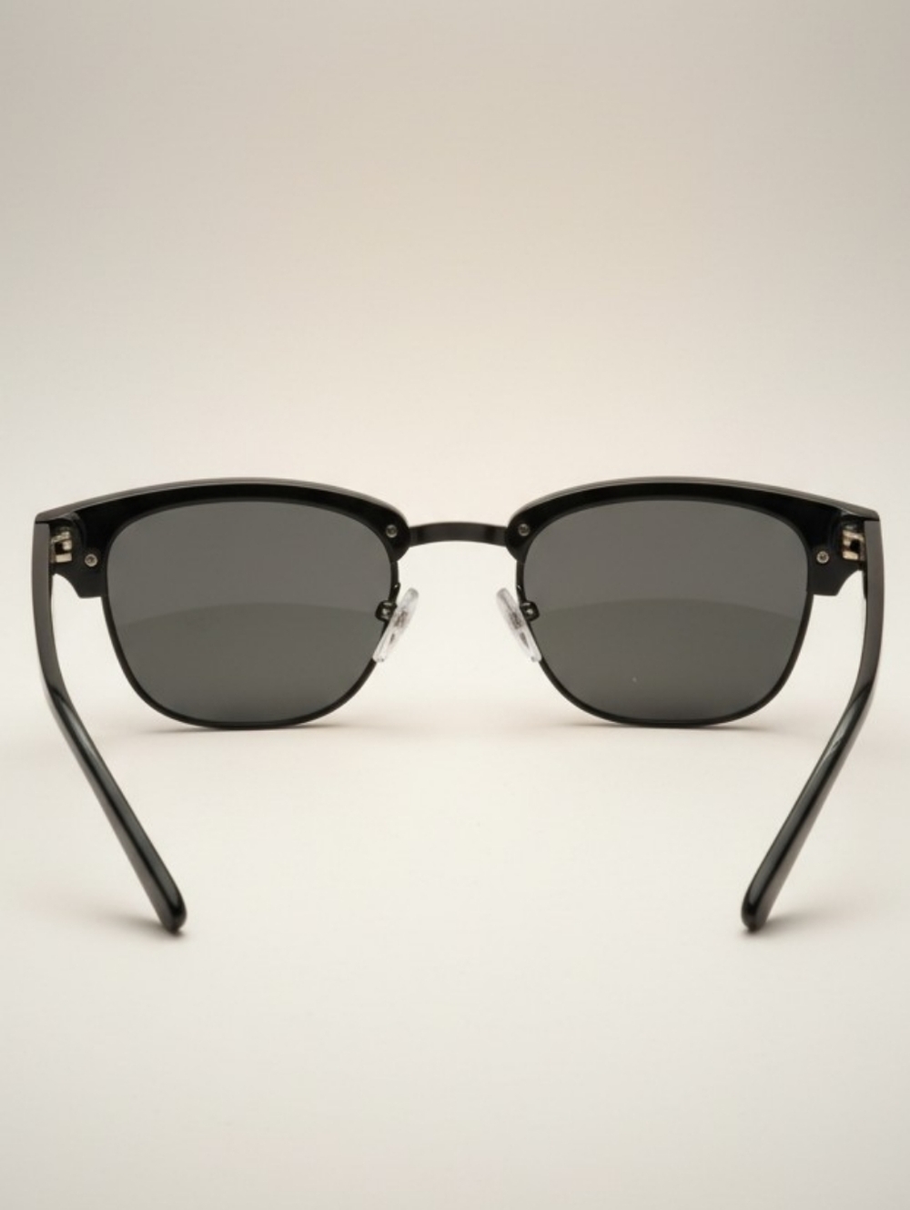 Ray-Ban Clubmaster Sunglasses RB3016 Black G15 Lens Made in Italy Unisex - Picture 4 of 12